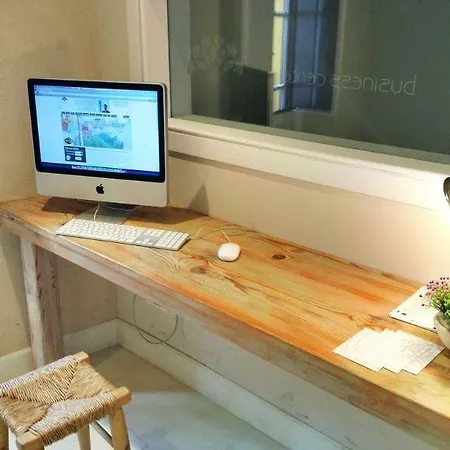 Boutique Elvira Plaza Hotel 3*