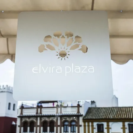 Boutique Elvira Plaza 3* Siviglia
